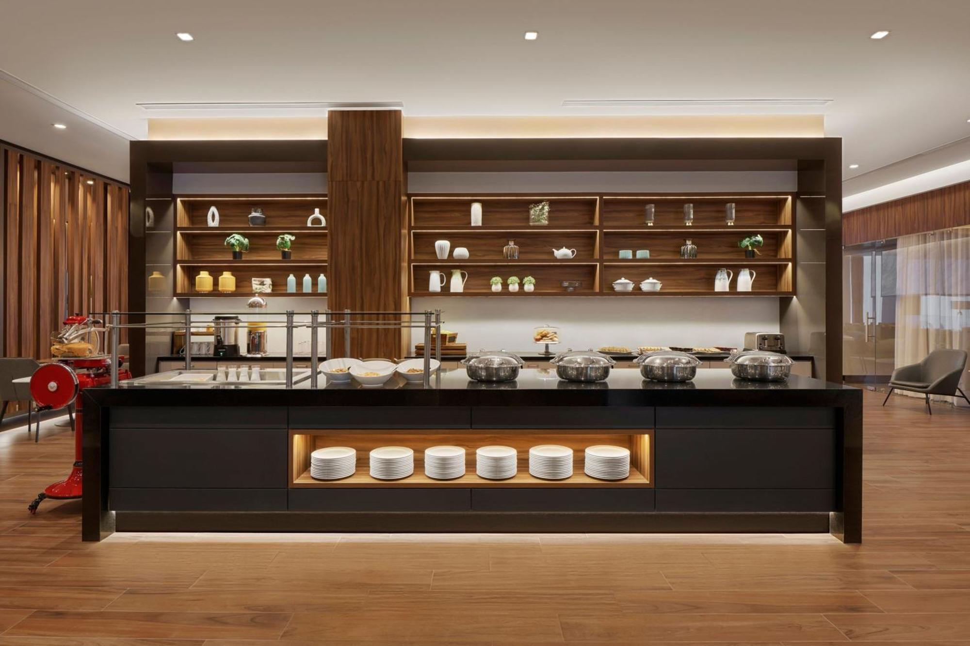 Ac Hotel By Marriott Saltillo Eksteriør billede