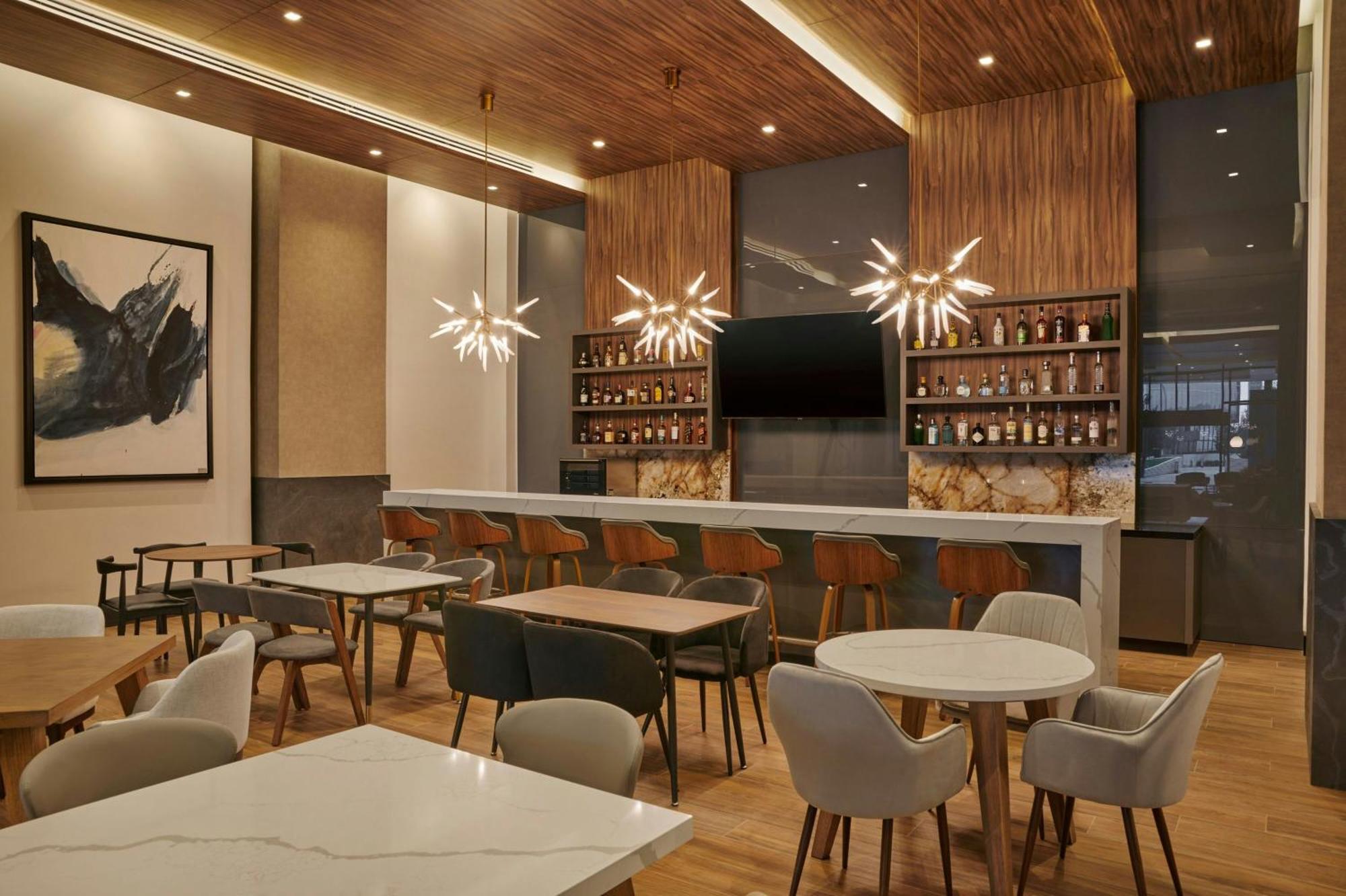 Ac Hotel By Marriott Saltillo Eksteriør billede