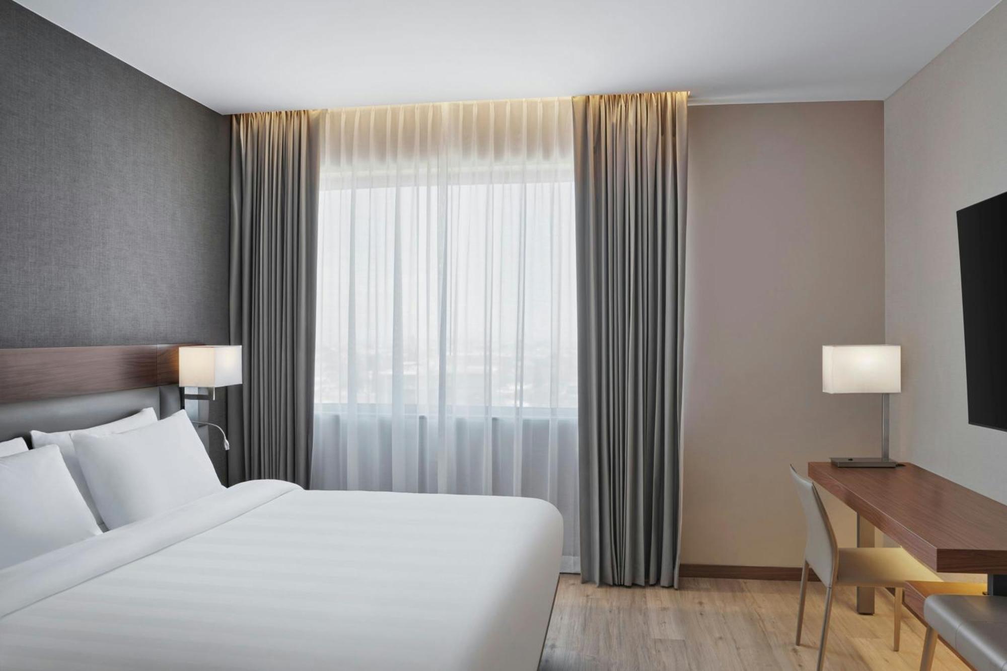 Ac Hotel By Marriott Saltillo Eksteriør billede