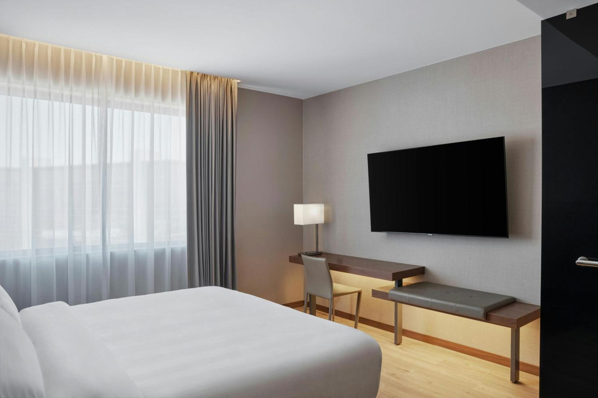 Ac Hotel By Marriott Saltillo Eksteriør billede