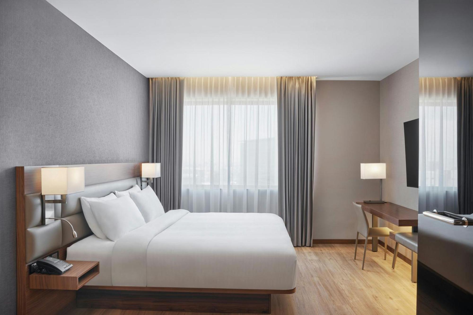 Ac Hotel By Marriott Saltillo Eksteriør billede