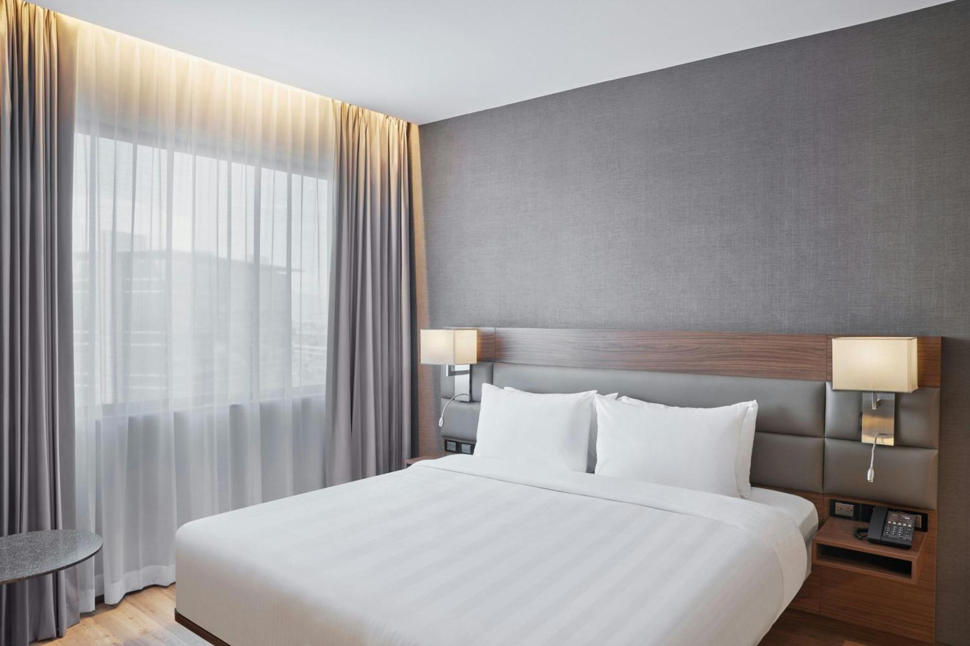 Ac Hotel By Marriott Saltillo Eksteriør billede
